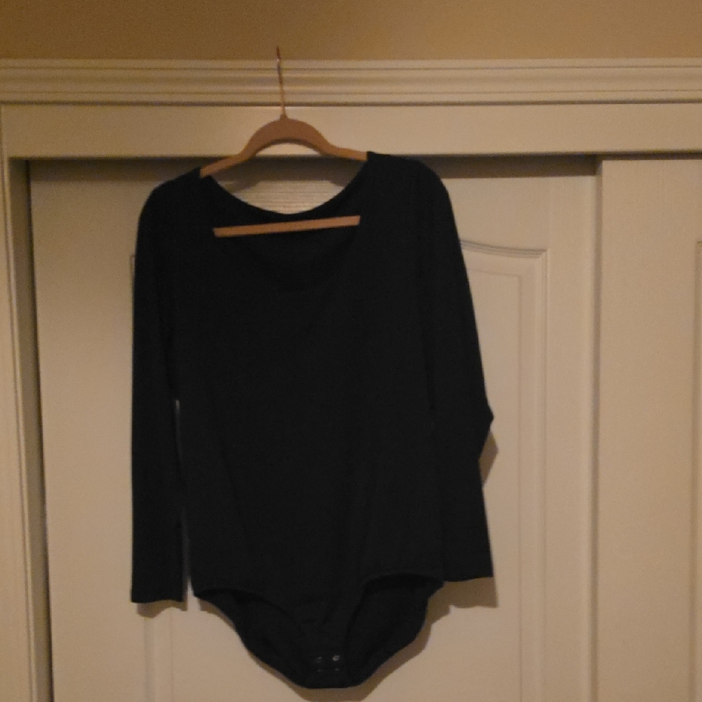Lane Bryant Black Long-Sleeve Scoop Neck Bodysuit